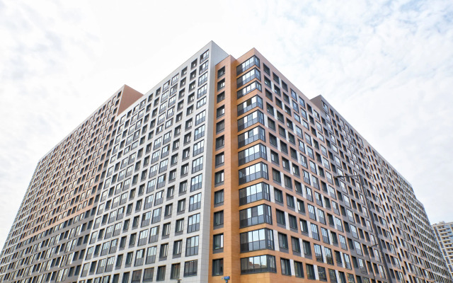 Апартаменты MyHomeYourHome на Дальневосточном проспект 19 к1