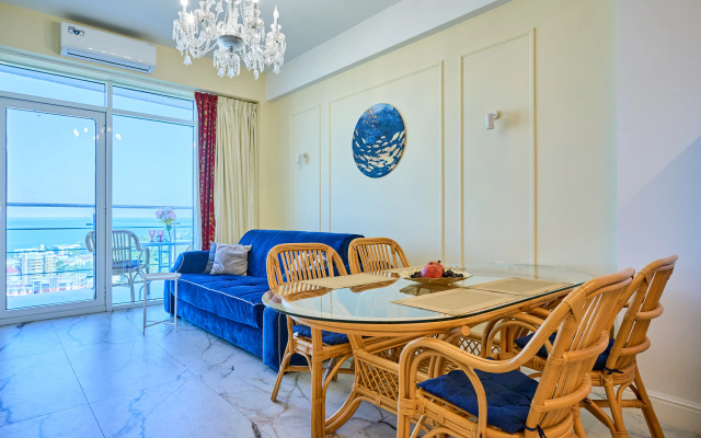 Апартаменты с Шикарным Видом на Море в Центре Сочи