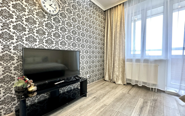 S Vidom na Gorod Sozdayut Uyutnuyu Atmosfery Apartments
