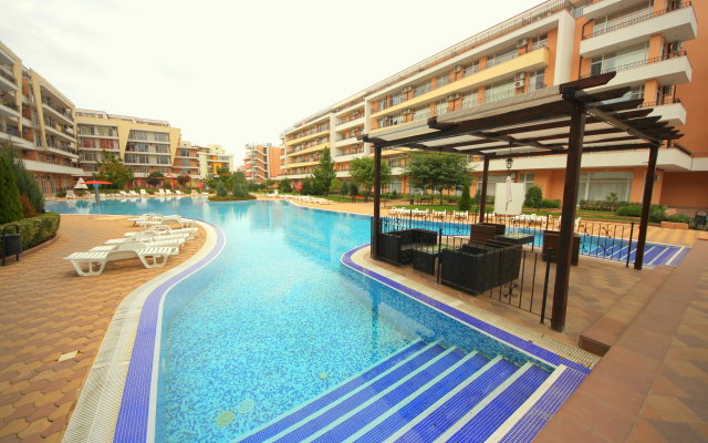 Grand Kamelia - Menada Apart-Hotel