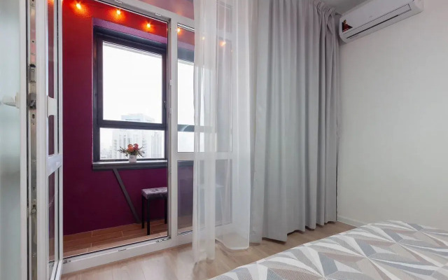 Апартаменты на Михаила Ананьева 4