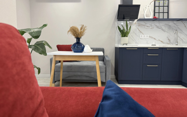 Квартира Уютная 2-комнатная у Берега Моря