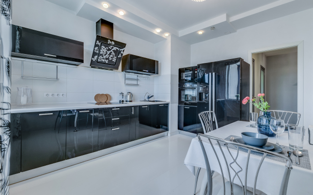 Апартаменты на Приморском проспекте 137к1