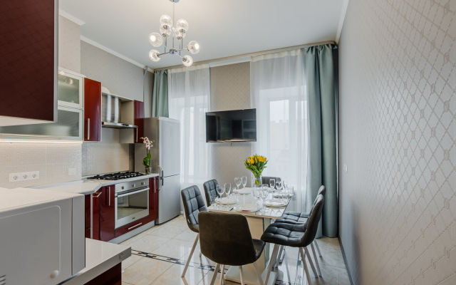 Апартаменты Трехкомнатный люкс в центре