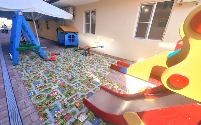 Отель Золотой Берег