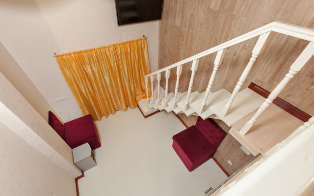 Shodnenskaya Crocuss Mini-Hotel