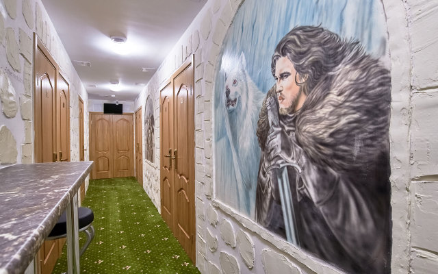 Winterfell on Baumanskaya Hotel