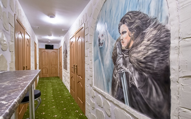 Winterfell on Baumanskaya Hotel