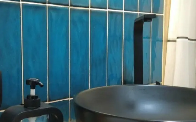 Apartments Queenstay Tropikana Na Voykovskoy