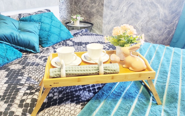 U Dendrarija s vidom na zakaty Flat
