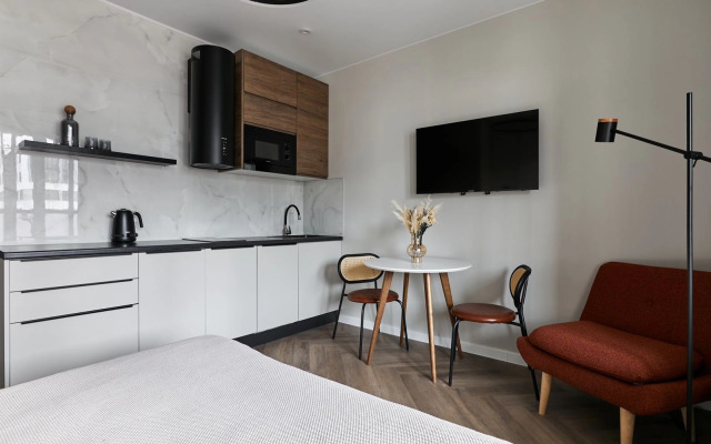 Myhomeyourhome Na Bulvare Golovnina 4 Apartment
