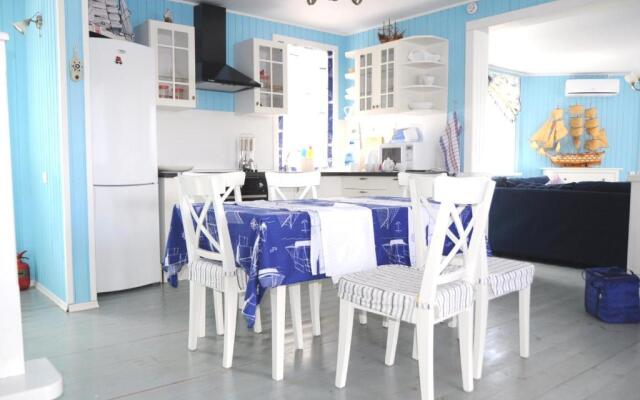 Мини-отель Дом на воде