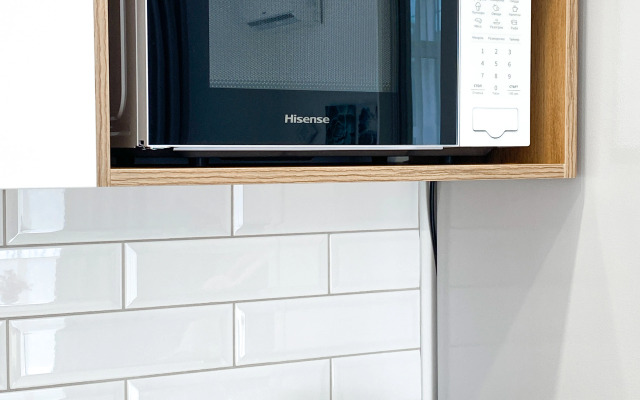 Апартаменты студия 30 кв.м. с двуспальным диваном и балконом 6 этаж