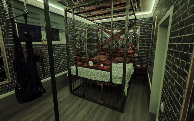 Na Krasnoy Armii 136/2 Apartments