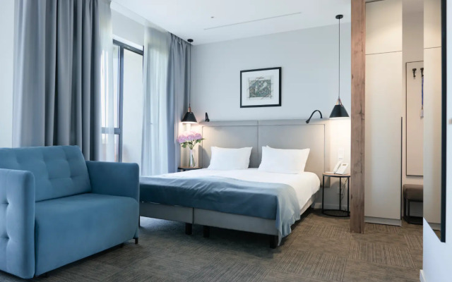 Апартаменты 4Кайф Kristall Studio с видом на море