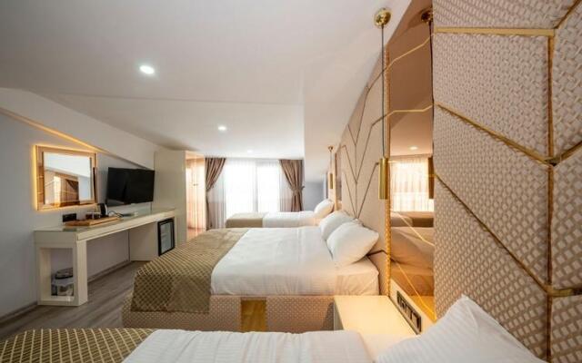 Luxury Airport Hotel by Zazzoni