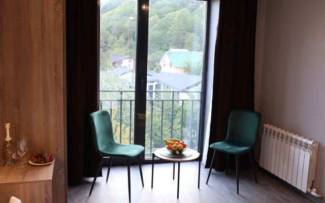 Polyana 315 Guest House