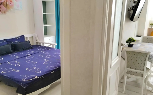 Квартира с видом на стадион