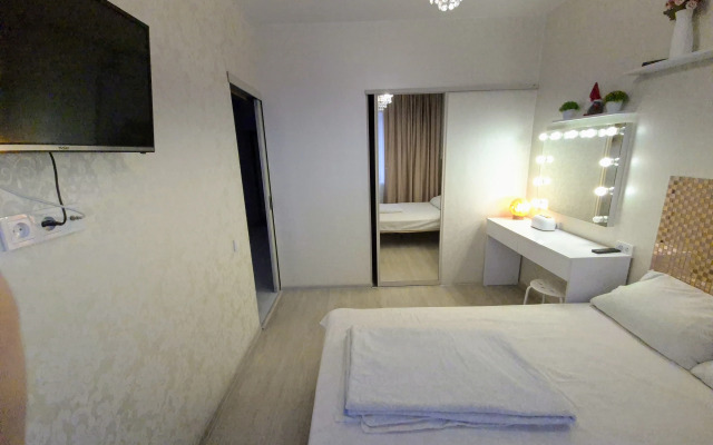 Lyuks Yevrodvushka Konditsioner Flat