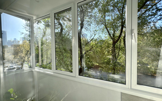 Апартаменты Уютная Студия с новым ремонтом на 1905 года