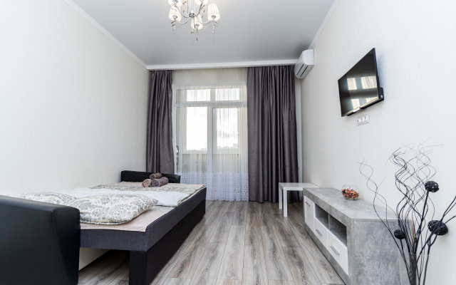 Prostornye S Vidom Na More Ot LetoApart Apartments