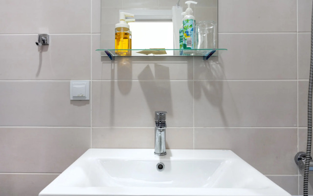 Квартира у метро Елизаровская