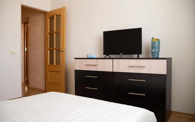 Апартаменты GoldFish на улице Кирова 7/10