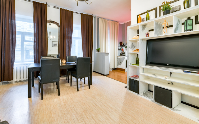 Апартаменты Мойка 28