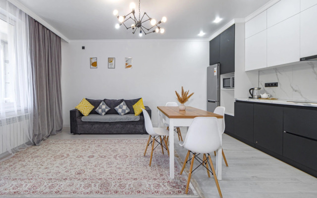 Svetlye Ryadom S Abudabi Apartments