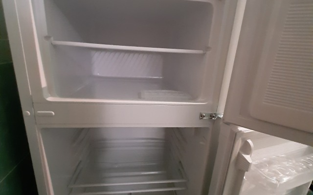 Trekhkomnatnaya Kvartira V Tsentre Na Poptsova