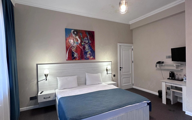 Central Baku Hotel