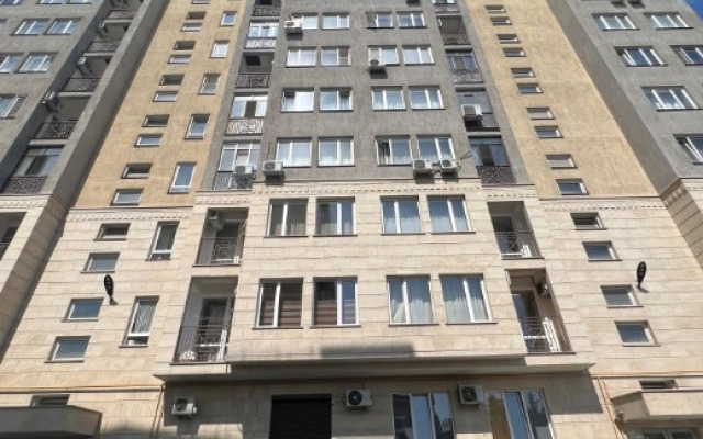 Na Turusbekova 88/2 Flat