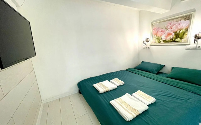 Квартира Двухуровневая студия рядом с метро Селигерская