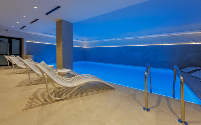 Отель Dombay Winter Hall