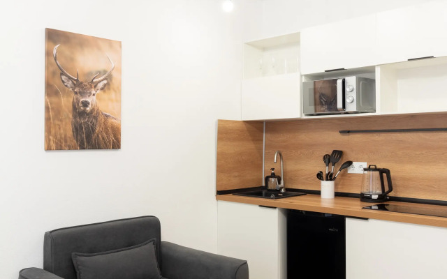 Studiya V Zhilom Komplekse mitinskiy Les V Mockve Apartments