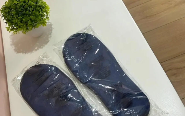 Evrodvushka S Vidom Na Goru Flat