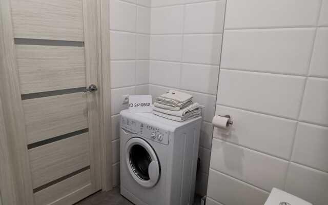 Апартаменты на Бульваре 30-летия Победы 42