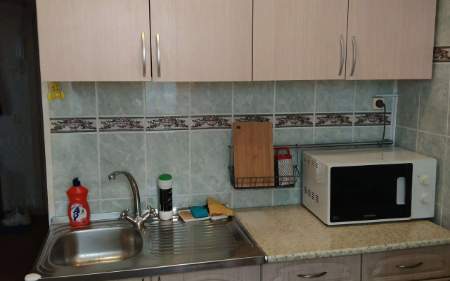 Квартира Просторная Около м. Международная и м. Бухарестская