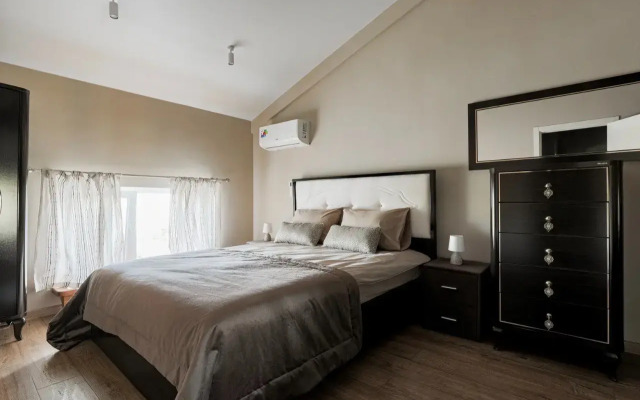 Апартаменты Уютные Двухуровневые  с Панорамным Видом и Удобным Расположением