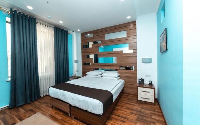 Asmald Palace Hotel