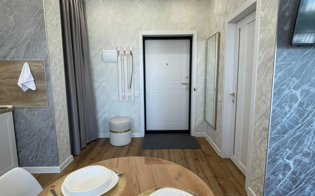 Novaya Studiya Flat
