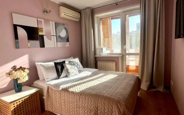 Holmy Nahimovsky Apart Flat