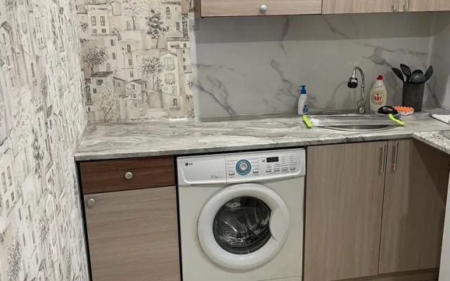 Ekonom Klassa Na Begicheva Apartments