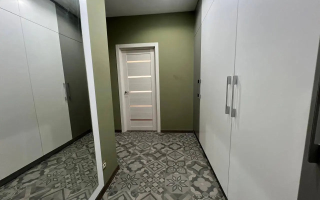 2-K U Morya Posutochno V Tsentre Myckhako Flat