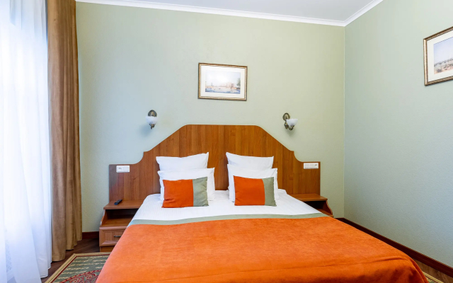 Квартира однокомнатная на канале Грибоедова