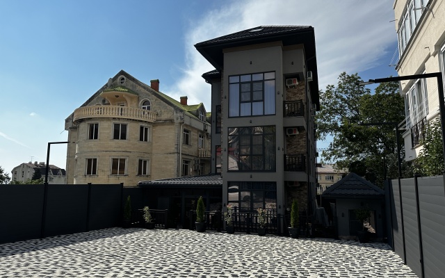 Grey Hotel