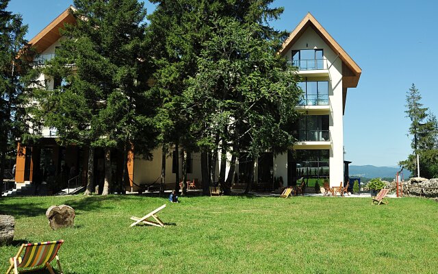 Auroom Resort Hotel