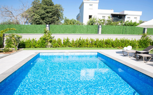 İmportant Group Travel Bd4109 2 Bedroom Villa