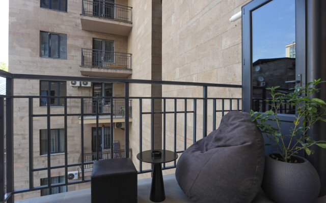 Stay Inn On Buzand 97-21/2 Apartments