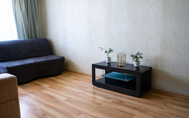 Квартира Уютная двухкомнатная